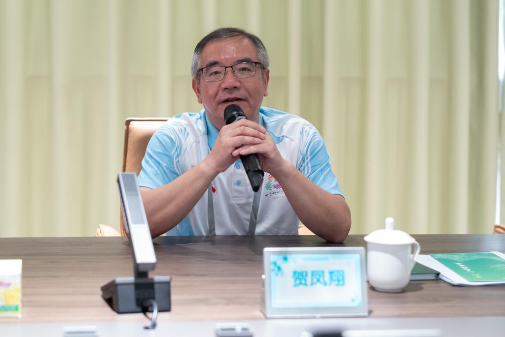 贺凤翔