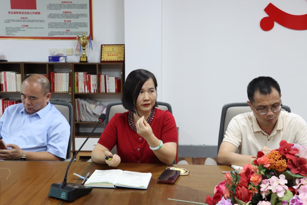 太白实验学校成立青年教师成长共同体