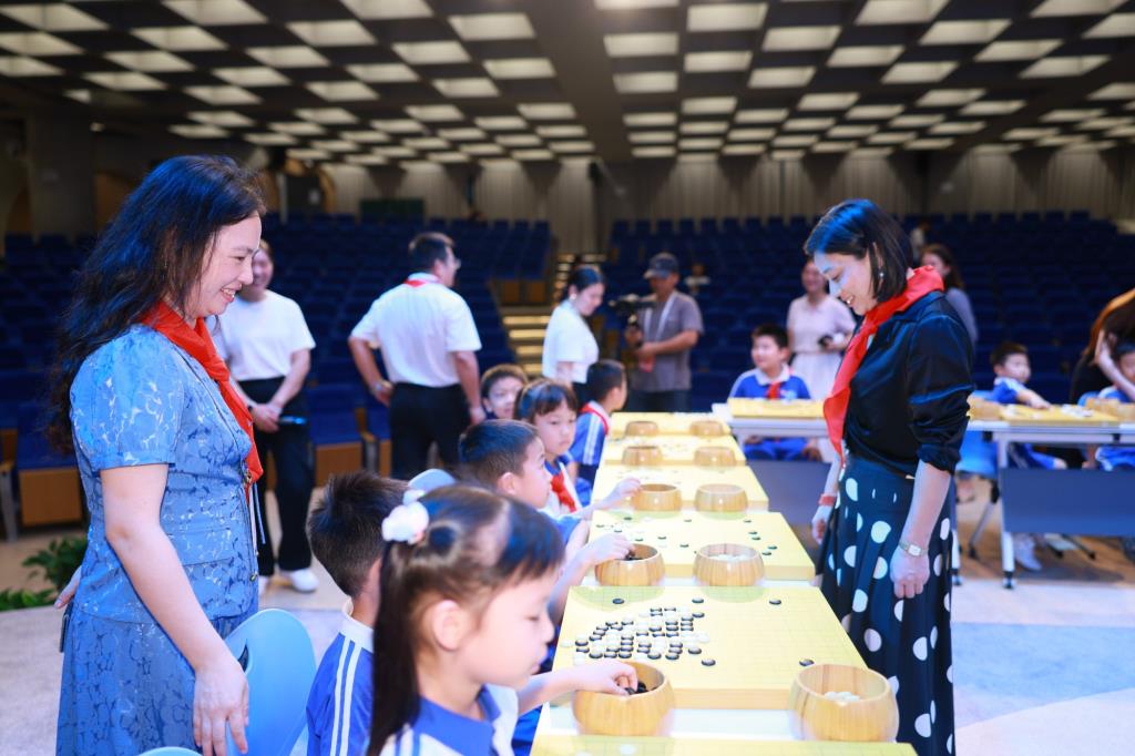罗湖外语小学隆重协办“全民全运·同心同行”第十五届全运会围棋
