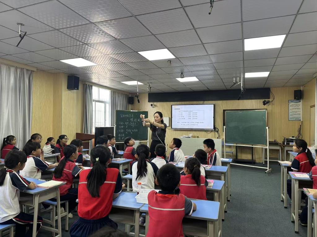 有趣的科学实验课