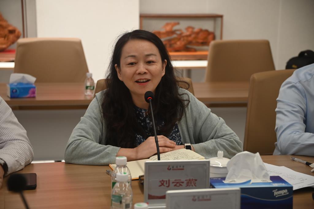 新质奋楫领航向，擘画精研新课堂  —— “百人听千课” 活动