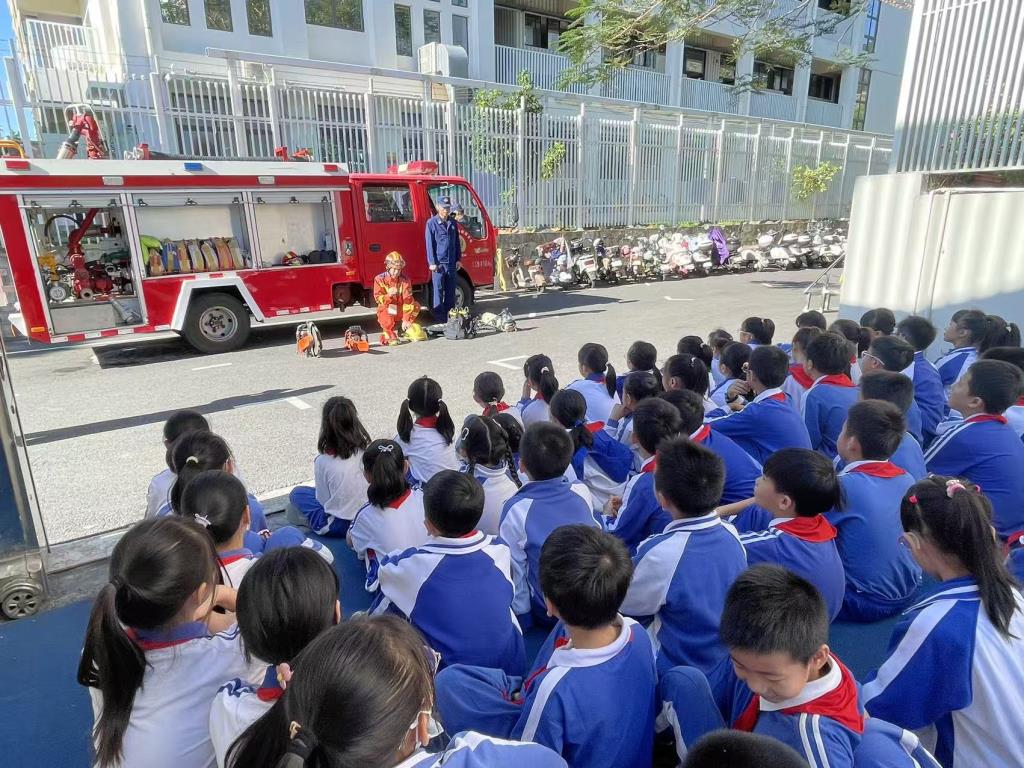 深圳市莲南教育集团安芳小学开展消防安全系列活动