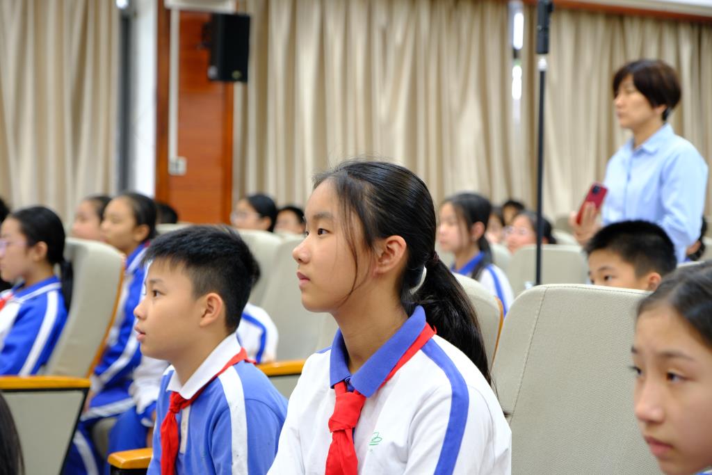 数智赋能传雅韵，诗礼相承育新苗——翠茵学校2025年国学大会
