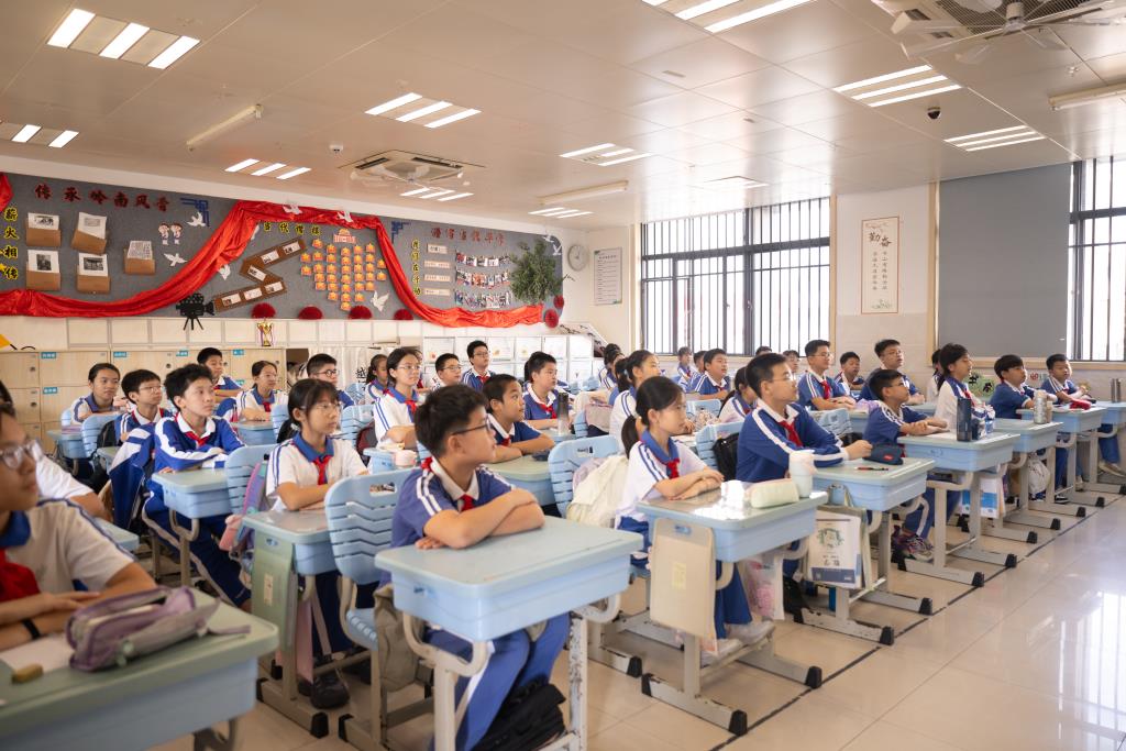 翠北实验小学第12周主题班会