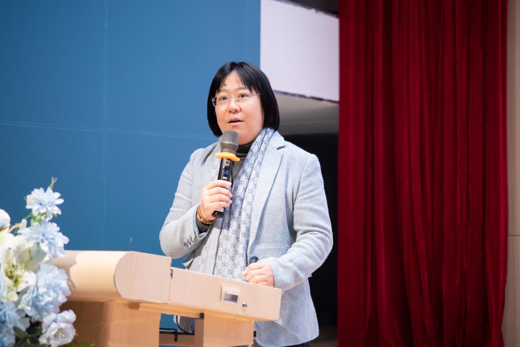 邱洁苡校长致辞