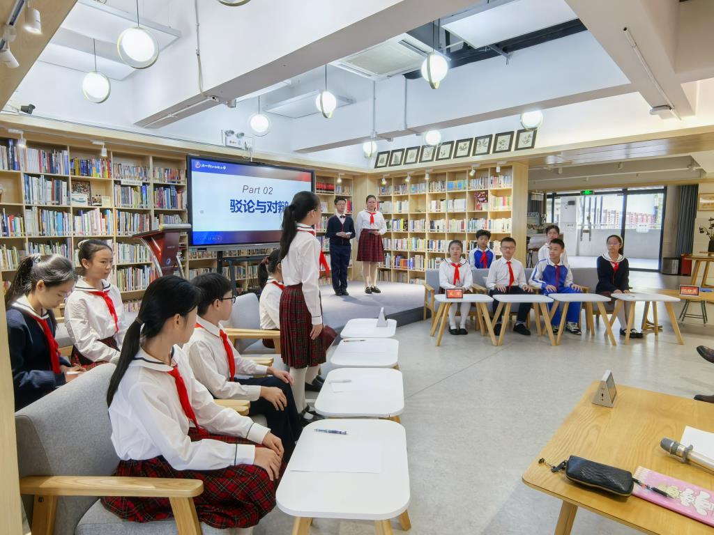 深圳市翠北实验小学第七届校园辩论赛