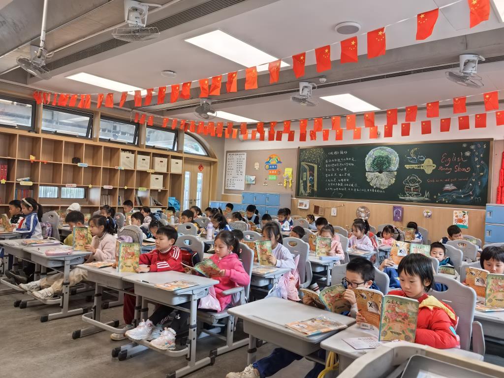 罗湖外语小学第六届中英文阅读文化节精彩纷呈