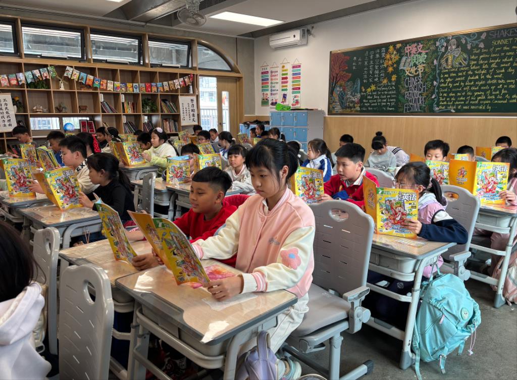 罗湖外语小学第六届中英文阅读文化节精彩纷呈