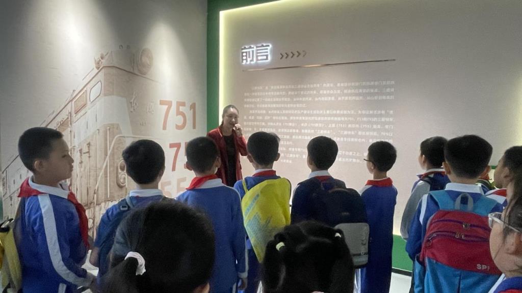 深圳市水库小学开展“每周半天计划”活动