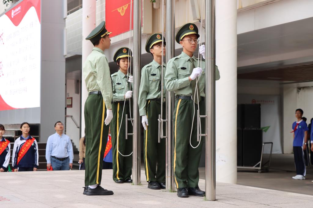 翠园文锦中学举行期中考试动员会暨诚信教育活动