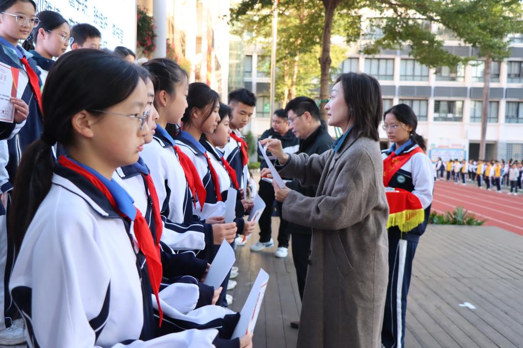 翠园文锦中学举行校园欺凌防治暨生命教育主题活动