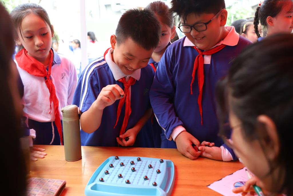 红岭小学·慧心课程｜智慧启航 数学探秘