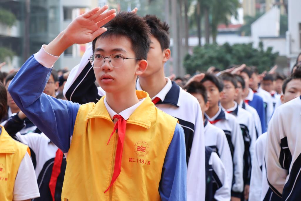 翠园文锦中学举行首届“我爱我班”最美班级文化建设表彰活动