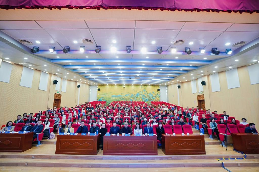 广东教育学会中小学德育专业委员会学术会议专题分享