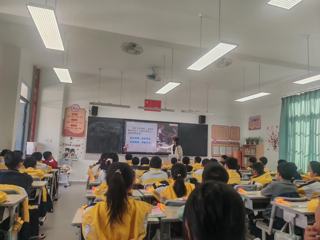 红岭小学·同心课程｜山海牵手育桃李 送教帮扶谱新篇