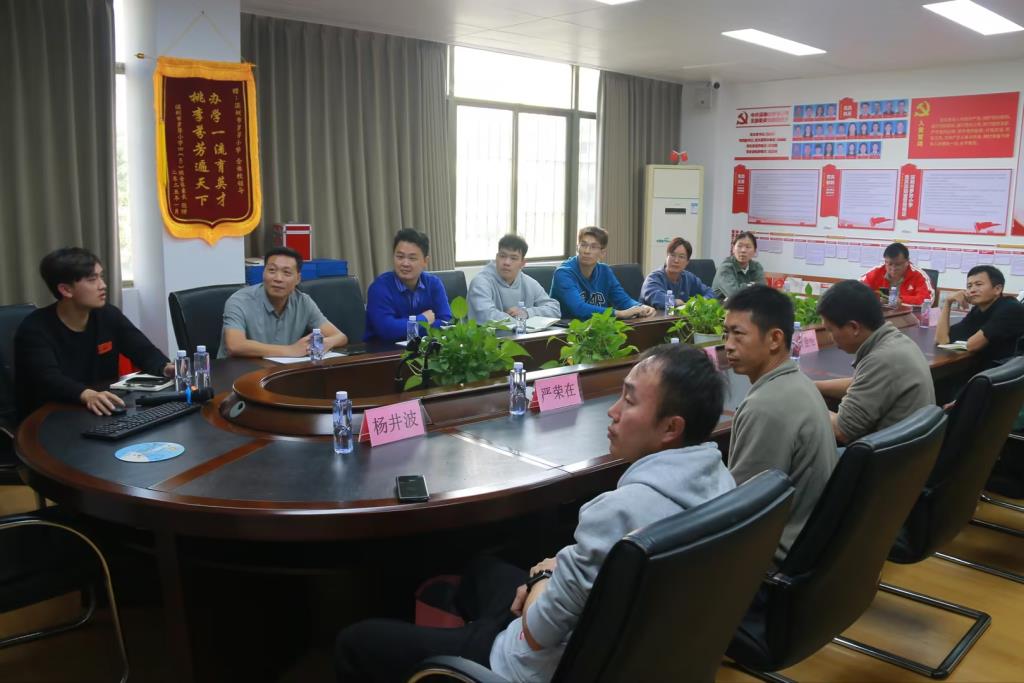 太白实验学校与罗芳小学开展校际教研活动