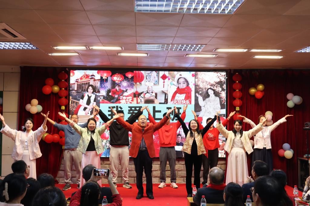 太白实验学校元旦迎新联欢晚会精彩上演