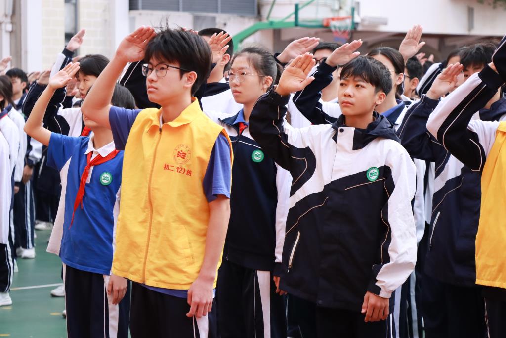 第一学期期末“学习之星”表彰暨激励教育活动