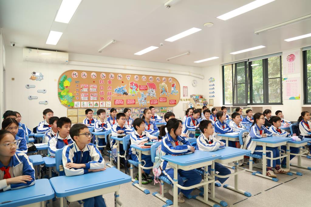 深圳市翠北实验小学第2周主题班会