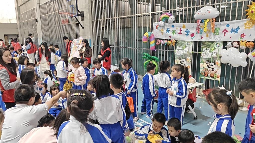 罗湖外语小学第六届数学文化节精彩纷呈