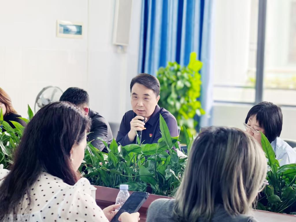 孔文东书记参会