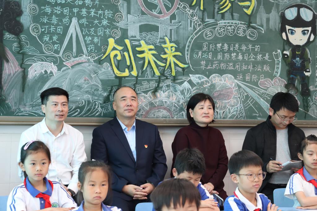 罗湖区教科院“破茧行动”教学常规视导太白实验学校专场纪实