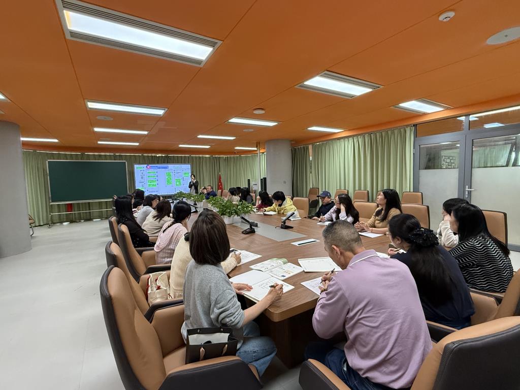 全体数学老师参会