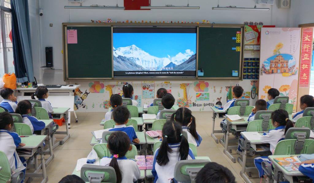 南湖小学开展气候科普宣传活动