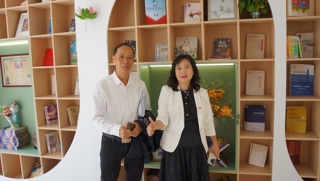 杨志光委员南湖小学走访调研助力教育融合发展