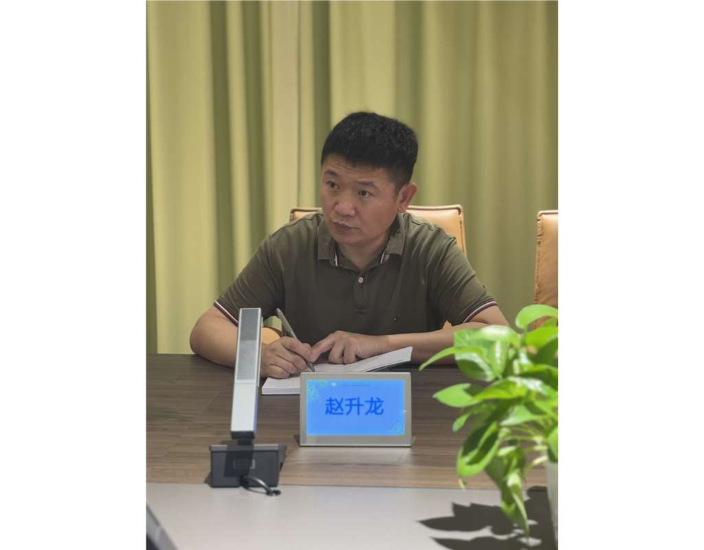 传均衡创建经验 授特色办学良方——翠竹外国语实验学校与西林县
