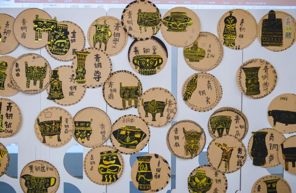 教学视导-美术课学生现场作品