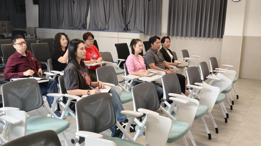 深圳市水库小学音乐科组专题教研会议顺利召开