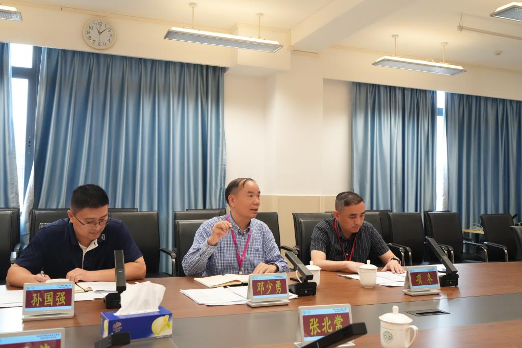 迎接党建、学生欺凌防治专项督导