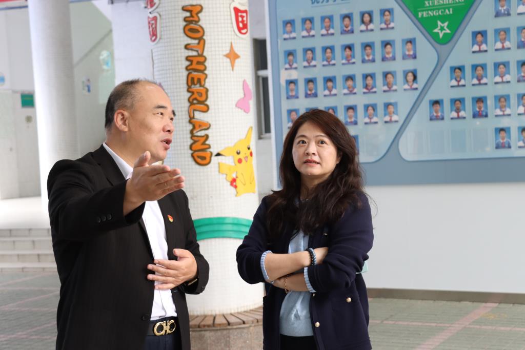 太白实验学校迎接区教育局春季学期开学专项检查