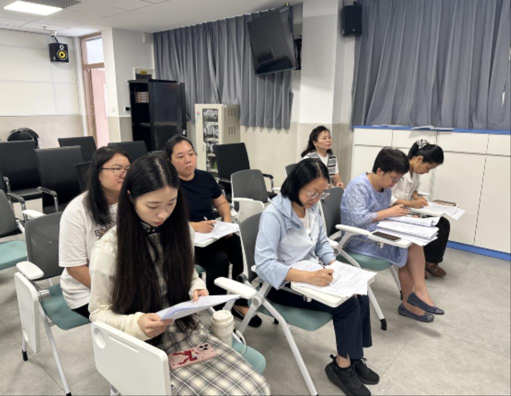 水库小学整本书阅读教学暨吴海红名师工作室“教案变脸”研讨活动