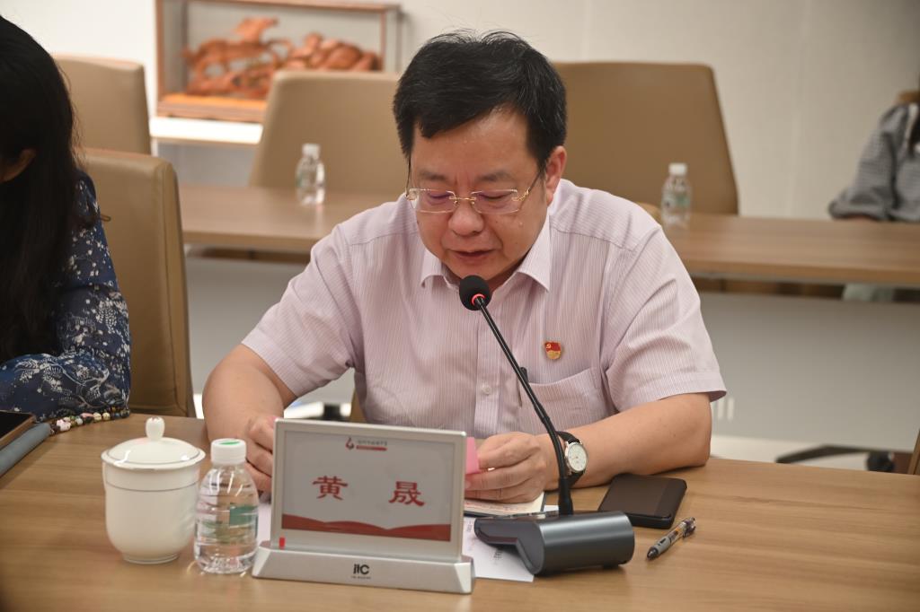 四月春深培新桂，满园暖意育初林 ——桂园中学举行实习教师见面