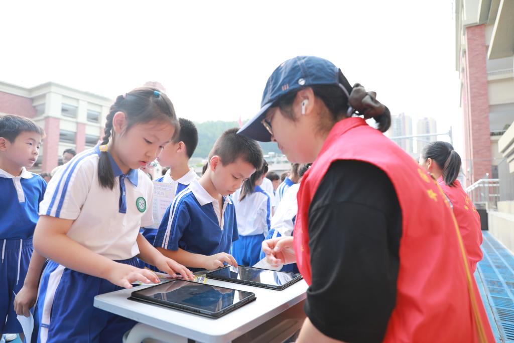 翠园东晓创新学校举办第二届数学思维文化节