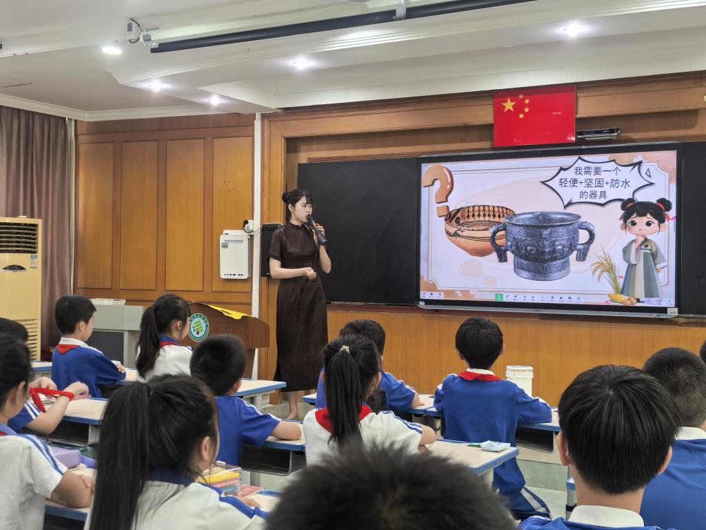 罗湖区新教师“十项基本功” 达标过关暨教学常规视导活动