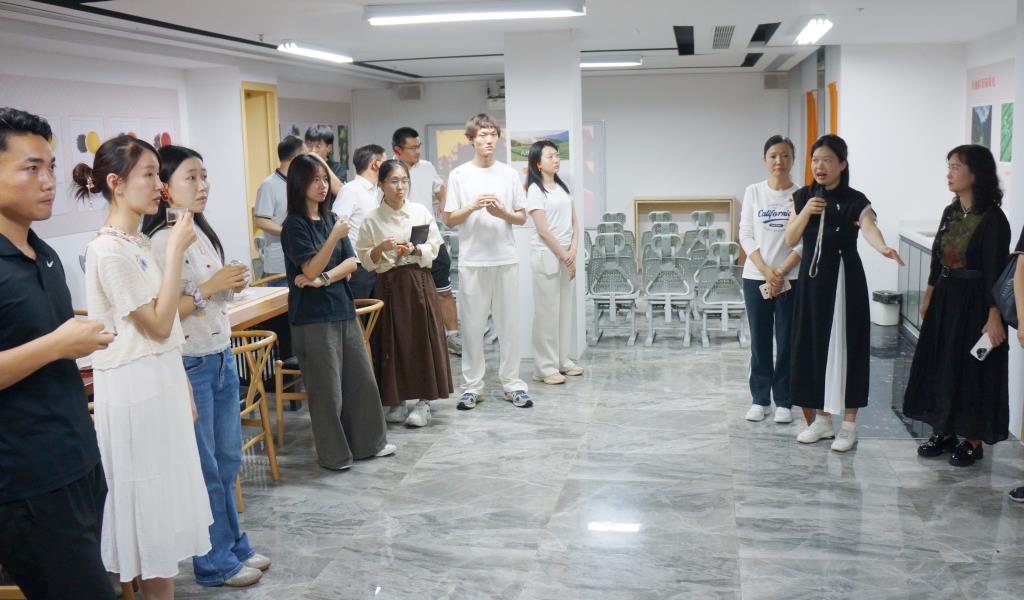 探访新基地，茶韵润师心