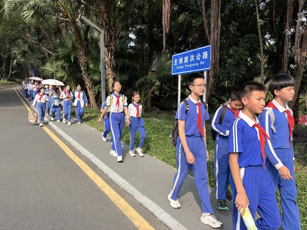 行进路上