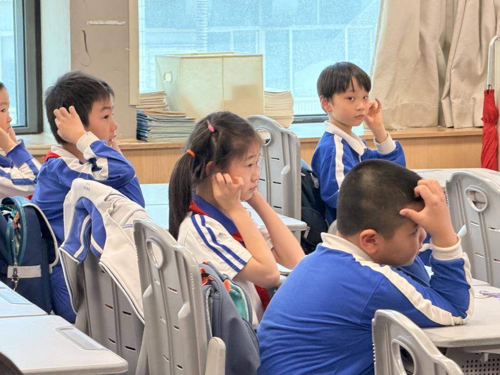 罗湖外语小学携手中医院开展“一班级一中医”主题活动