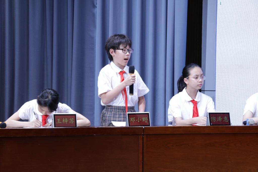 翠北实验小学第八届校园辩论赛