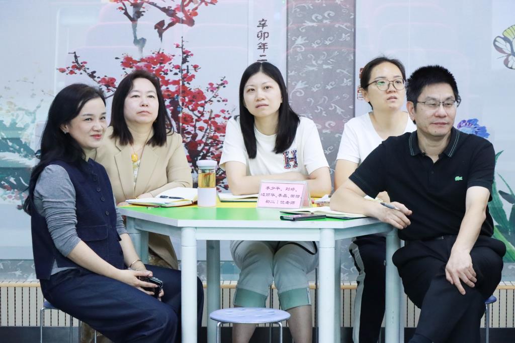 翠园文锦中学新锐班主任正面教育专项培训正式开班