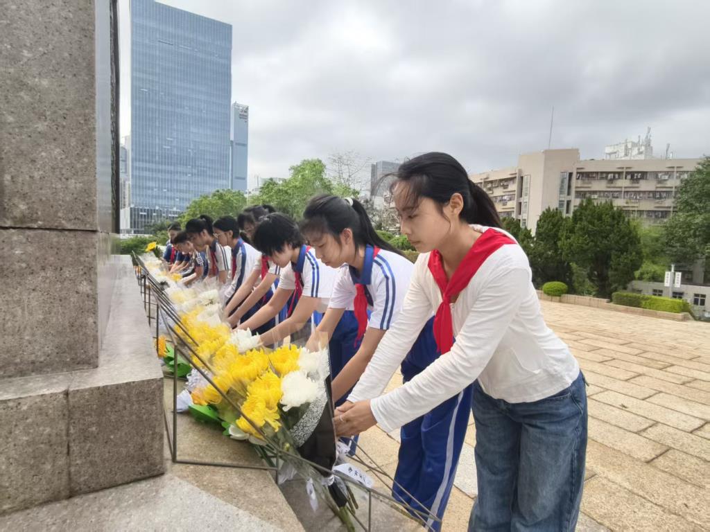 “缅怀革命先烈 传承红色基因”清明节主题教育