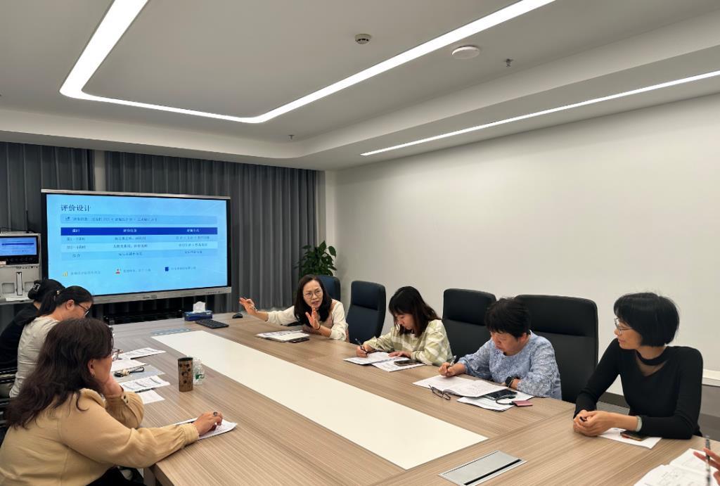 “每周半天计划”阅读课程研讨暨吴海红名师工作室阅读研讨活动