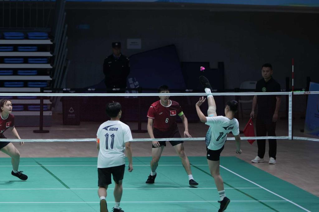 李佳茵老师助力广东省毽球队斩获全国赛事佳绩