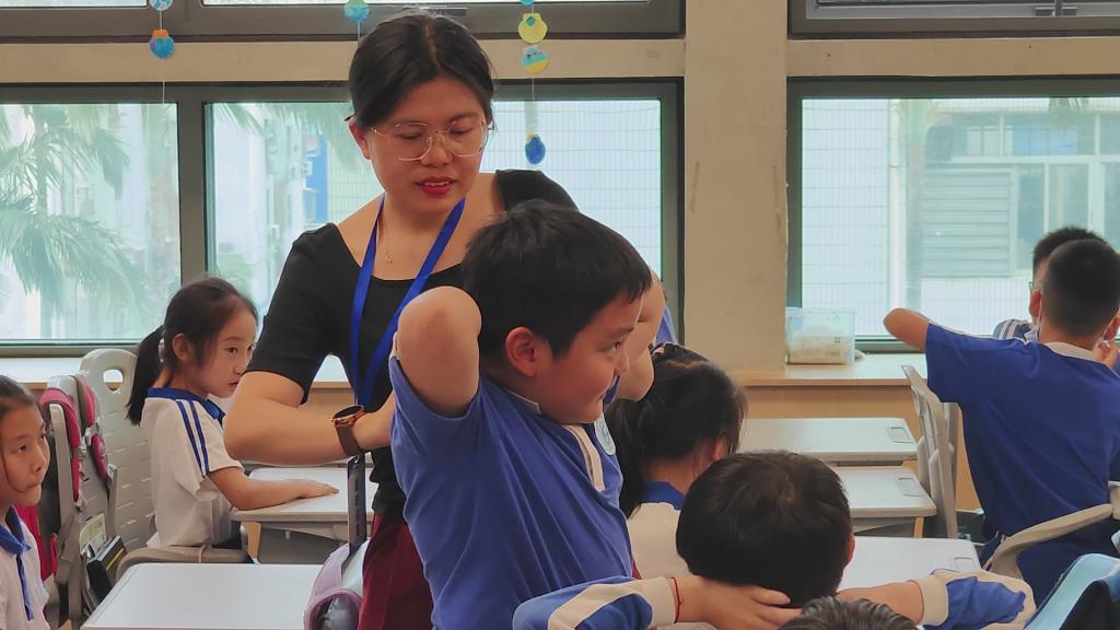 罗湖外语小学联合罗湖区中医院推进中医药文化进校园