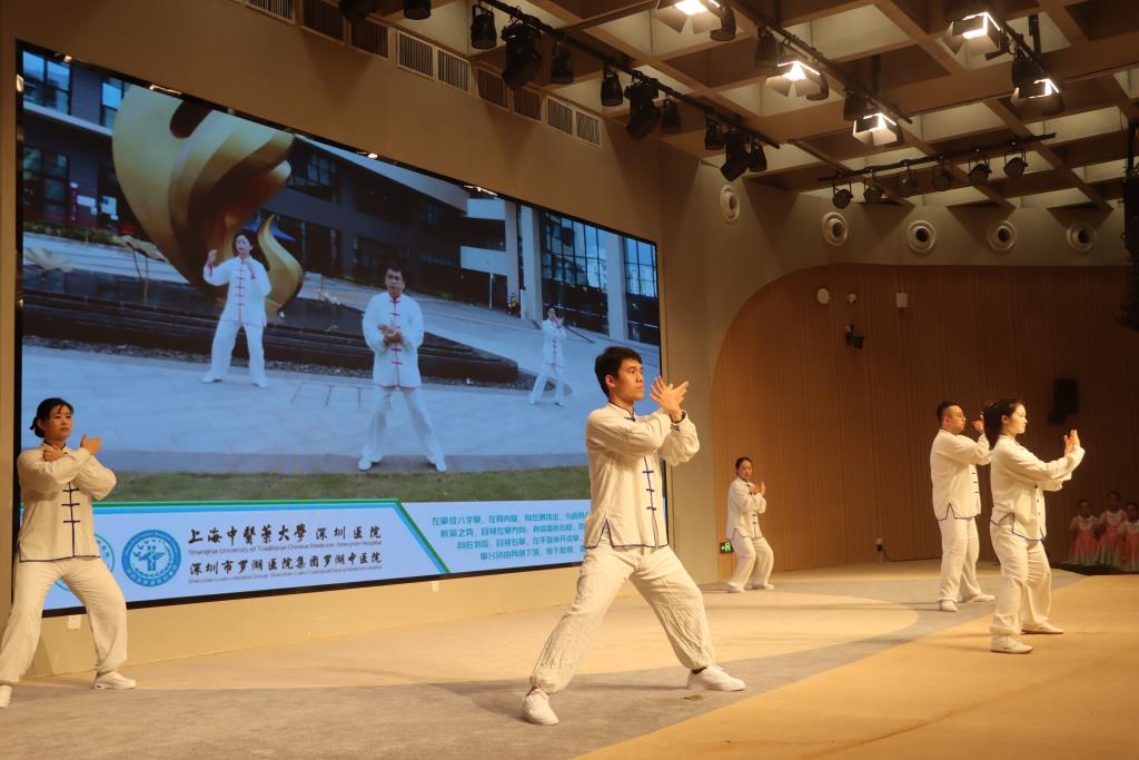 罗湖外语小学承办罗湖区第四届家校社共育节分会场活动