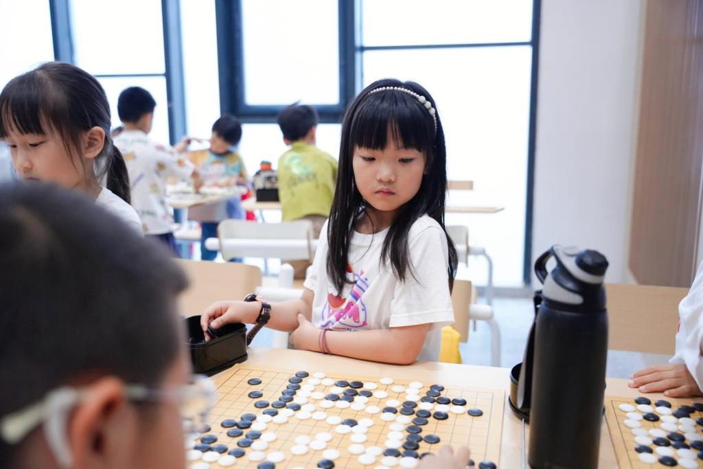 罗湖外语小学第三届校园棋类争霸赛圆满收官