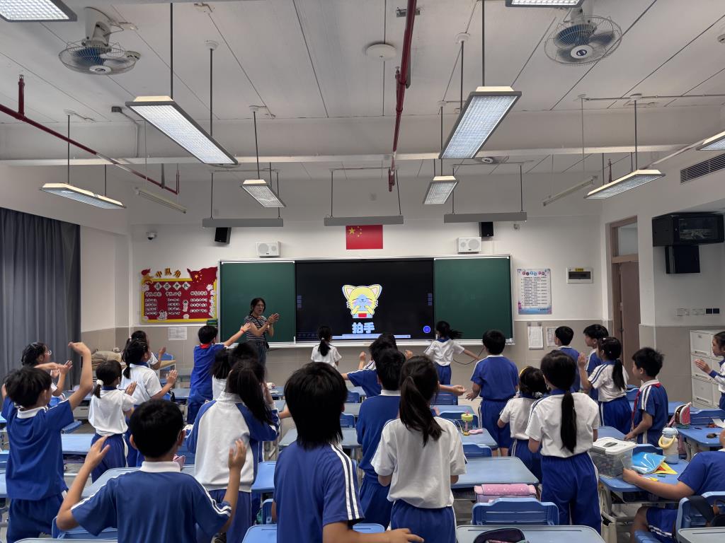 深圳市水库小学二年级开展情绪管理主题心理课